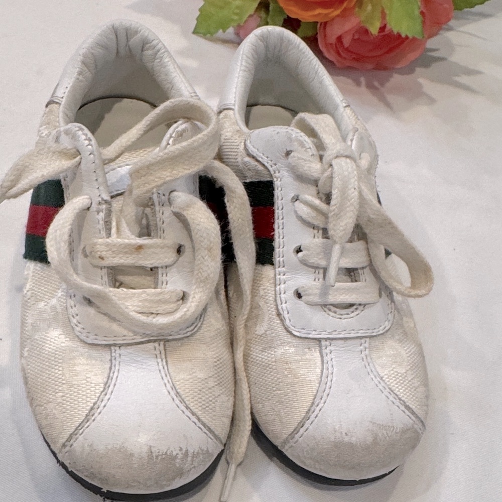 Authentic Toddler White Sneakers with Red and Green Stripes - Picture 5 of 14